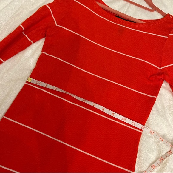 New BCBG Max Azria knit long sleeve top Medium - Picture 12 of 12